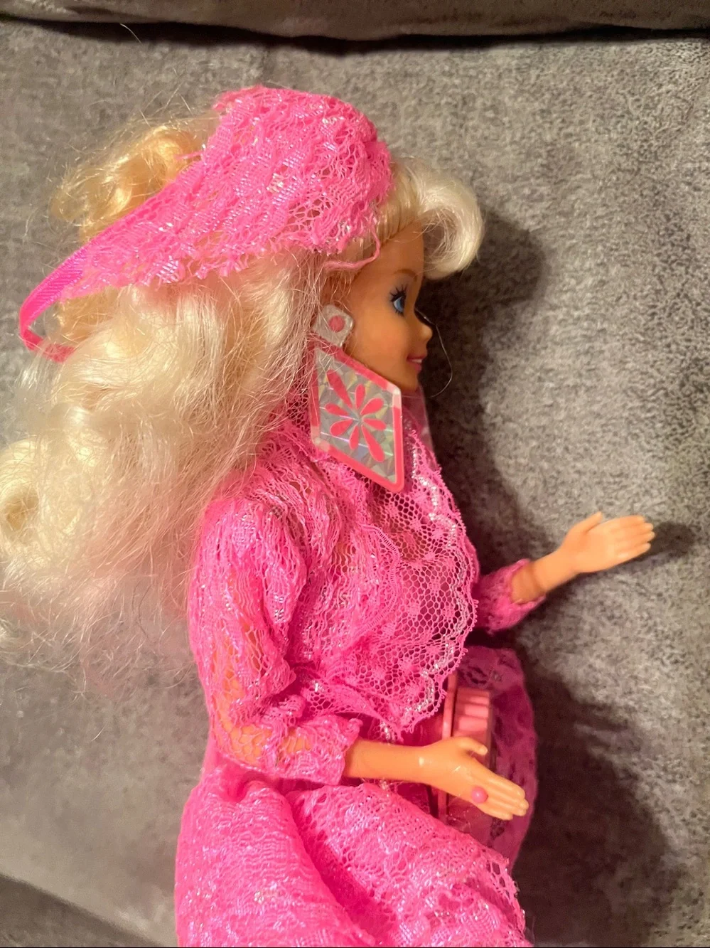 Vintage 1990 Mattel Lights and Lace Barbie Doll #9725